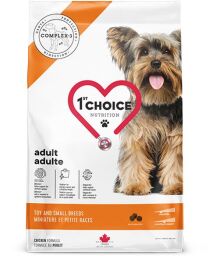 Корм 1st Choice Adult Toy and Small Breeds сухий з куркою для собак малих порід 5 кг (065672100687) від виробника 1st Choice