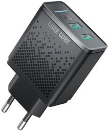 Зарядное устройство для Luxe Cube 2USB 2.4А Smart Black (8889998898996) от производителя Luxe Cube