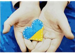 Картина за номерами Strateg ПРЕМІУМ Серце України з лаком розміром 30х40 см (SS-6568)
